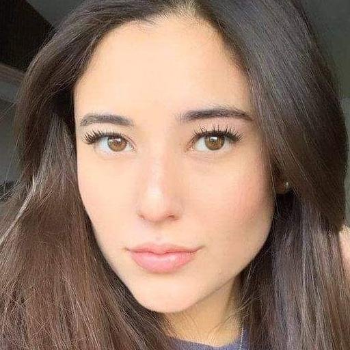 Hannah Scott 