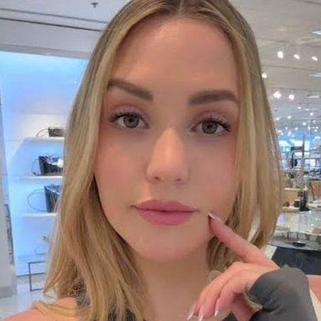 Zariana Ziirrb  Ziirrb